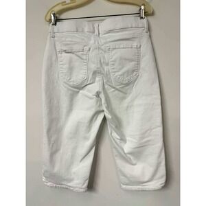 Gloria Vanderbilt White Denim Capri Pants All-Around Slimming Effect Size 8